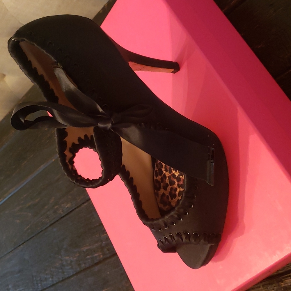 Black Satin heel